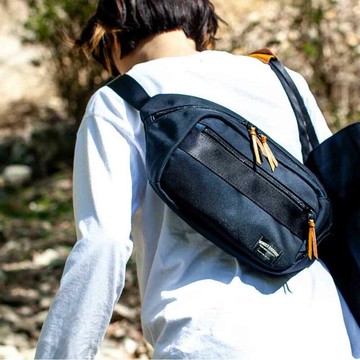 日系率性 防潑水尼龍側背/腰包 - 深藍