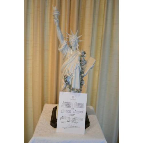 リヤドロ Lladro Statue Of Liberty RARE