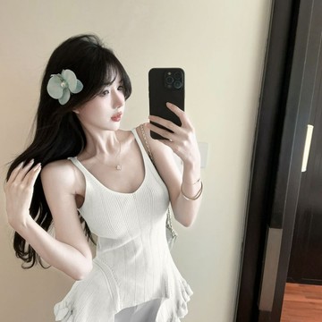 爆款直降價 女裝 背心 基礎百搭 內搭不規則荷葉邊針織吊帶背心女夏泰式辣妹v領抹胸小上衣多巴胺絕美