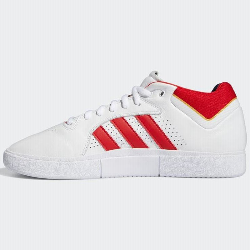 adidas アディダス スニーカー TYSHAWN LOW タイショーン ロー
