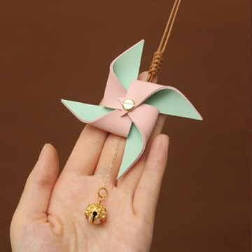 【巴黎精品】現貨+預購 汽車掛飾車內吊墜-手工皮革風車掛飾汽車內飾4色a1bp3