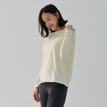 Mori girl 親膚彈力排汗長袖上衣 米白