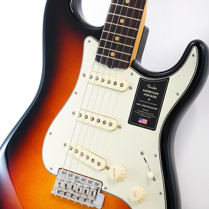 Fender USA American Vintage II 1961 Stratocaster (3-Color Sunburst Rosewood)