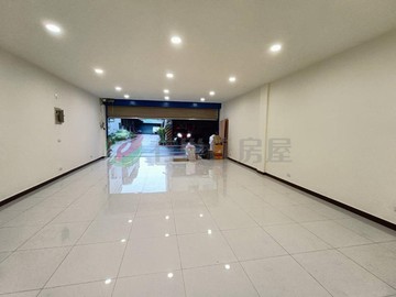市政府稀有大面寬1樓店住｜桃園市桃園區泰山街