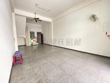 ❤️東區25年一手屋 臨路透天店住｜台中市東區東英十二街