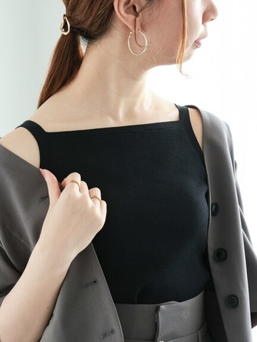 俐落感方領針織細肩背心-附罩杯(FC46L1B0580) - Te chichi