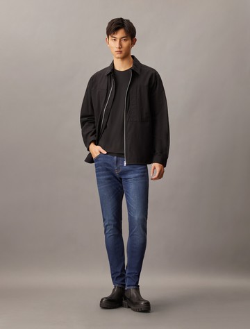 Calvin Klein 真絲混紡現代窄口牛仔褲