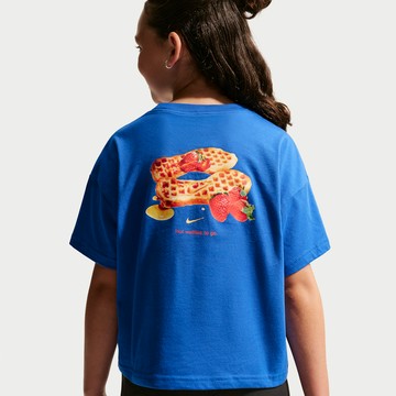Nike Sportswear Older Kids' (Girls') T-Shirt