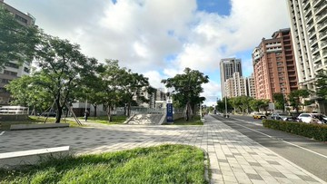 挑戰最低價~美術館國王傳奇內惟車站4房平車｜高雄市鼓山區美術北五街