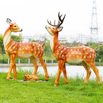 仿真梅花鹿擺件戶外玻璃鋼動物雕塑園林景觀小品小區庭院草坪裝飾