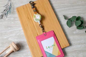 i好鉤 伸縮證件套組 -綠野仙蹤系列 / 花叢兔兔_AVN28