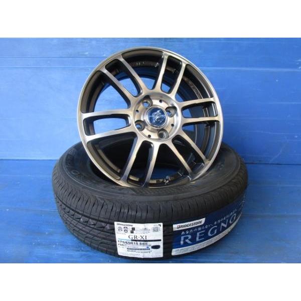 送料込★新品ヨコハマスタッドレス★175/65R15★アクア・フィット・スイフト雪道用タイヤ