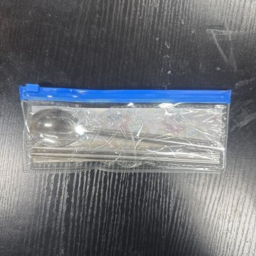 韓國進口料理店同款筷勺不鏽鋼勺子筷拌飯勺便攜袋蠟筆小新pvc袋外出便攜 防潑防水 居家外出通用餐具儲存袋 環保餐具 湯勺