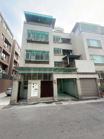 過埤國小中崙國中面寬雙主臥車墅｜高雄市鳳山區過昌街