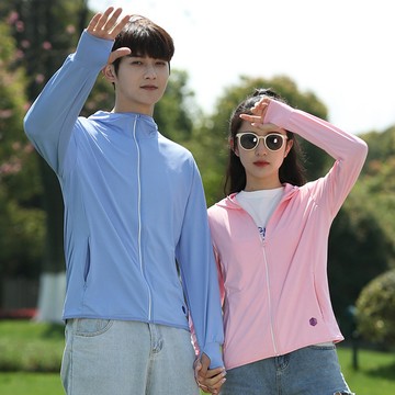 YUNMI 抗UV防曬外套 防曬外套 冰絲涼感遮陽連帽外套 素色薄外套 防曬衣 男女款（UPF50+ 紫外線檢測標）