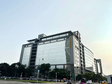 亞灣區頂級商辦｜高雄市前鎮區復興四路