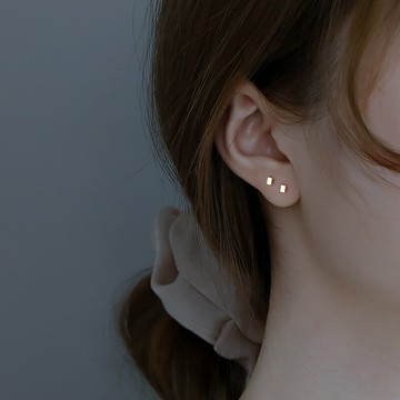 925純銀耳釘女2021年新款潮小巧高級感ins耳環氣質養耳洞2022耳飾