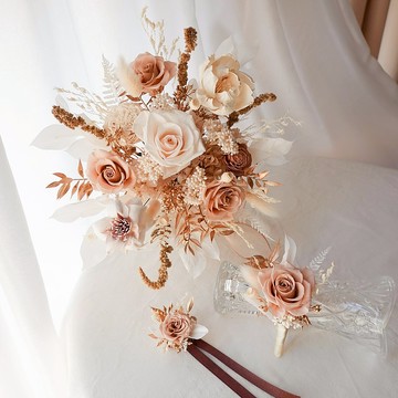 【婚禮捧花】香檳金永生花婚禮套組 (含捧花、手腕花、胸花)