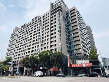 專簽【鄉林新月灣】三房雙平車高樓層視野戶｜台中市南區文心南路