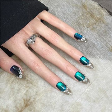 【美杜莎】三月Nails 高級感貓眼手工穿戴甲 全鋯石偏光法式 輕奢