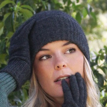 炭灰可反摺紐西蘭貂毛羊毛帽