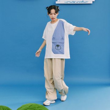 【Dailo】側壓釦帶壓褶顯瘦降落傘長褲 藍 卡