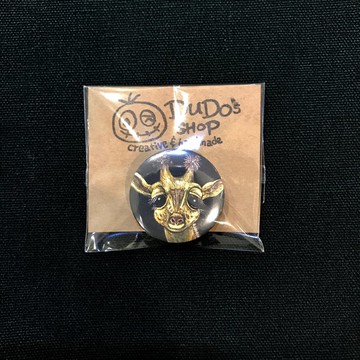 手繪插畫小胸章小徽章別針 | 長頸鹿