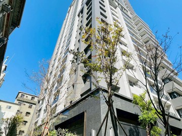 思褕最熟｜高樓層兩房兩衛｜漂亮格局+類平車｜台中市中區自由路二段