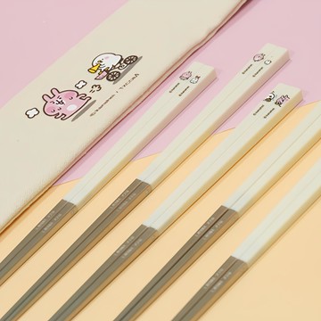 台灣第一筷卡娜赫拉聯名寶筷組 可愛卡通餐具  白色  寶筷5款各1雙+聯名束口袋*1個  1組