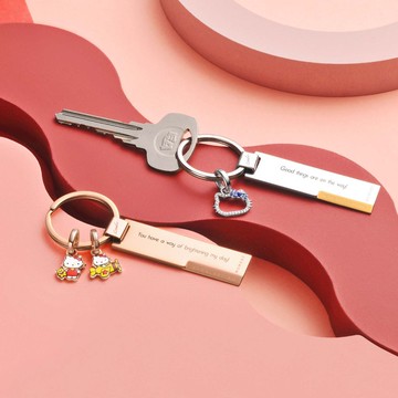 Hello Kitty特別版 客製化刻字 鋼製吊牌鑰匙圈 (2色)