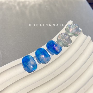 未來雲彩-客製化手作穿戴式美甲片