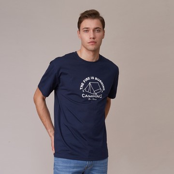 GIORDANO 男裝Outdoor系列印花上衣 -  09 標誌海軍藍