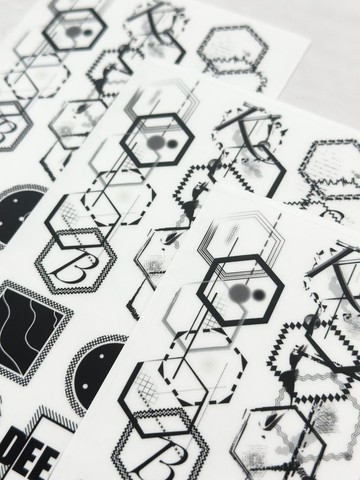 sensiary 多邊形層疊霧面黑裝飾貼紙 3入組