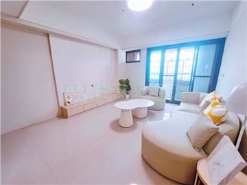 鳳山國中捷運站翻新四房平車｜高雄市鳳山區誠德街