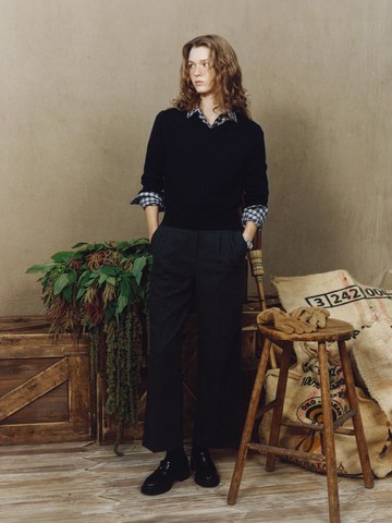 TR pintuck slacks - charcoal