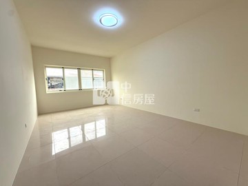 樂福美群國小大地坪全新整理孝親房透天｜台中市大里區塗城路