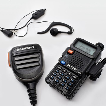 BAOFENG 再送原廠耳掛耳機!!  雙頻對講機UV-5R(送原廠VF-10K托咪)