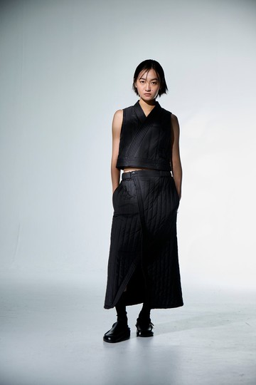 壓線鋪棉短版背心