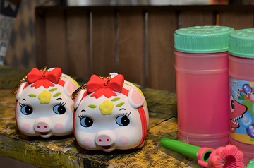 新款珠光豬仔錢罌匙包-連五金錢幣吊牌-所有五金配件已更新為銀色