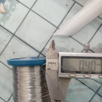 🚀新品優惠 304不鏽鋼單絲軟24號蜂框蜂巢扎絲手工花軟細絲不鏽鋼軟鐵絲柔軟 10・28