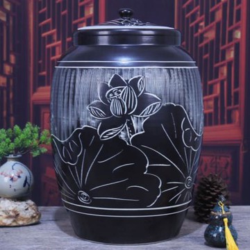 景德鎮陶瓷米缸50斤家用黑色帶蓋密封米桶面粉缸醬菜壇廚房儲物罐