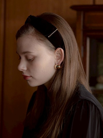 Stone Velvet Ribbon Hairband