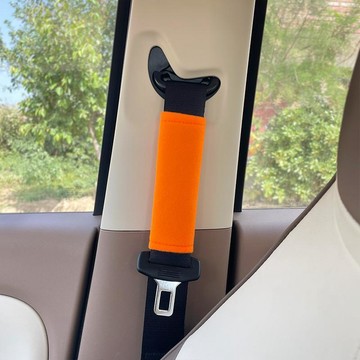 台灣爆火🔥 汽車 安全帶護肩套 保護套加長保險男女可愛卡通車內裝飾品加厚四季 EDGG