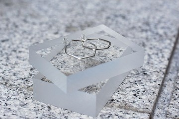 六角形純銀耳環