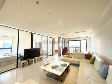 四品牌獨家｜中港層峰次頂樓挑高視野戶｜三房雙平車｜台中市西屯區上安路