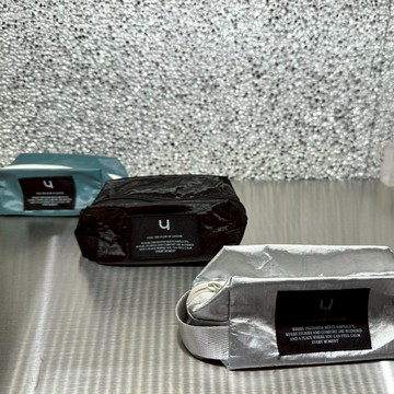 [快速出貨] 韓國品牌 LAYLOW 化妝包