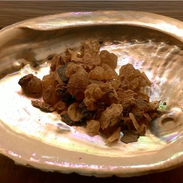 【藥魂15G】沒藥樹脂 沒藥 療癒 天然樹脂 祭壇儀式 打開心輪 沒藥釋放恐懼 困難或痛苦的經歷 我們會更加接受信任自己