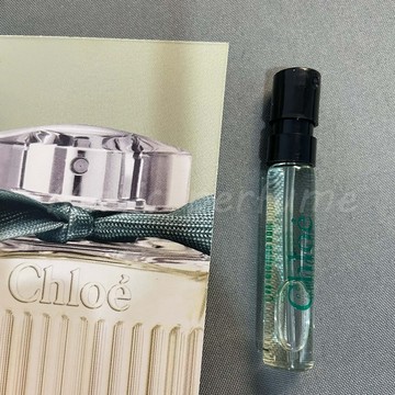 蔻依 灰綠絲帶 Chloe Eau de Parfum Naturelle-2ml香水樣品試用裝 香氛噴霧 旅行香水