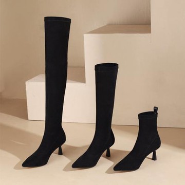 名媛風細高跟尖頭彈力靴套筒黑色顯瘦襪靴2024秋冬新款百搭瘦瘦靴