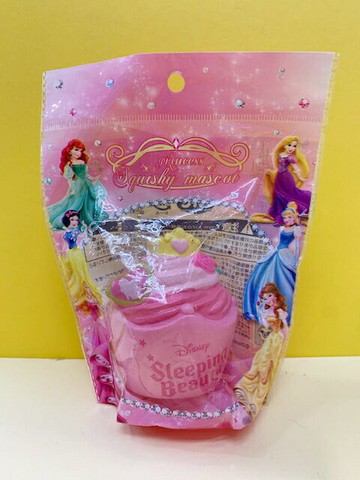 【震撼精品百貨】睡美人Aurora 迪士尼 公主系列睡美人-紓壓吊飾杯子蛋糕#62823 震撼日式精品百貨